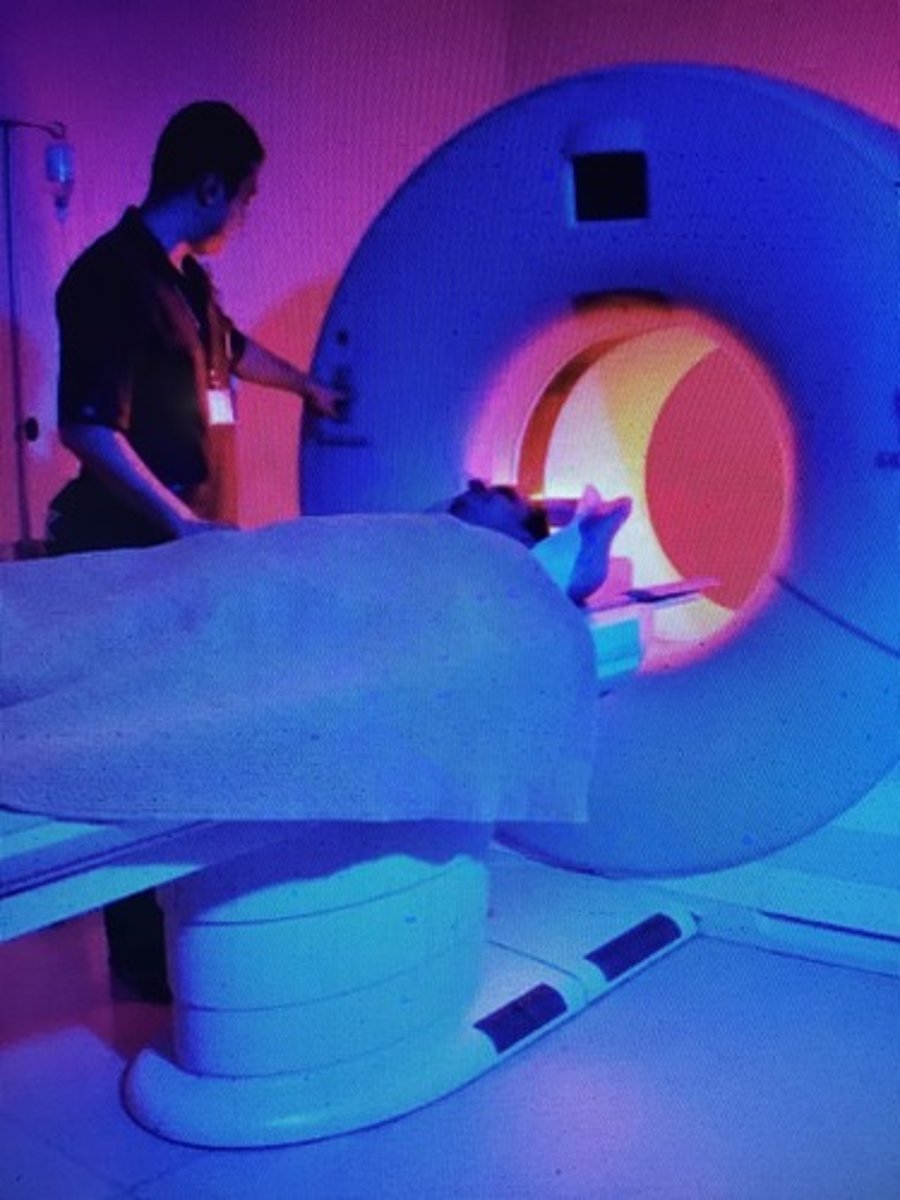 <p>a technique that uses a magnetic field to create a computerized image of internal bodily structures</p>