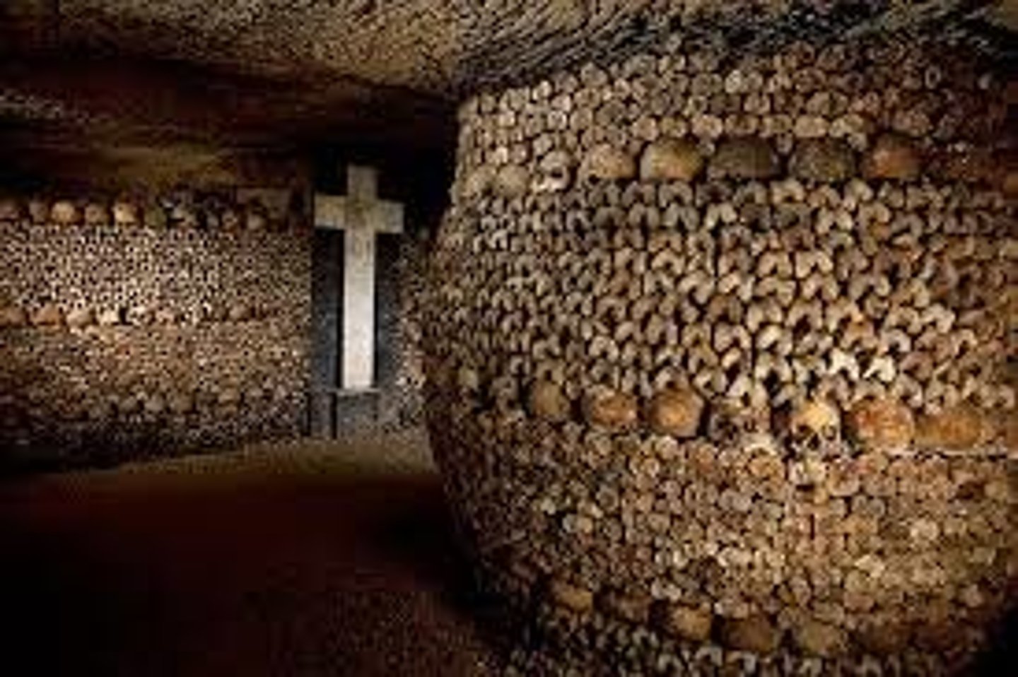 <p>Les Catacombes</p>