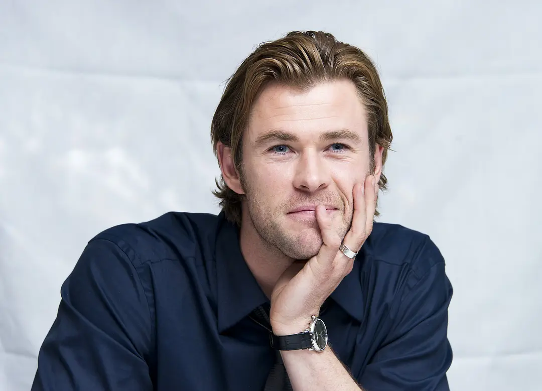 <p>Thor | 雷神 | Thor</p><p>Extraction | 惊天营救 | Tyler Rake</p>