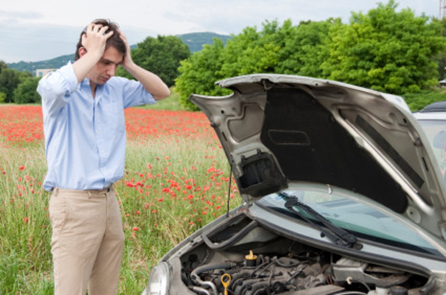 <p>to break down (vehicle)</p>