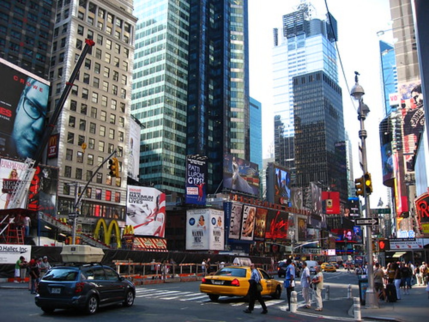<p>I go to the city centre</p>