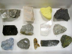 <p>el mineral</p>