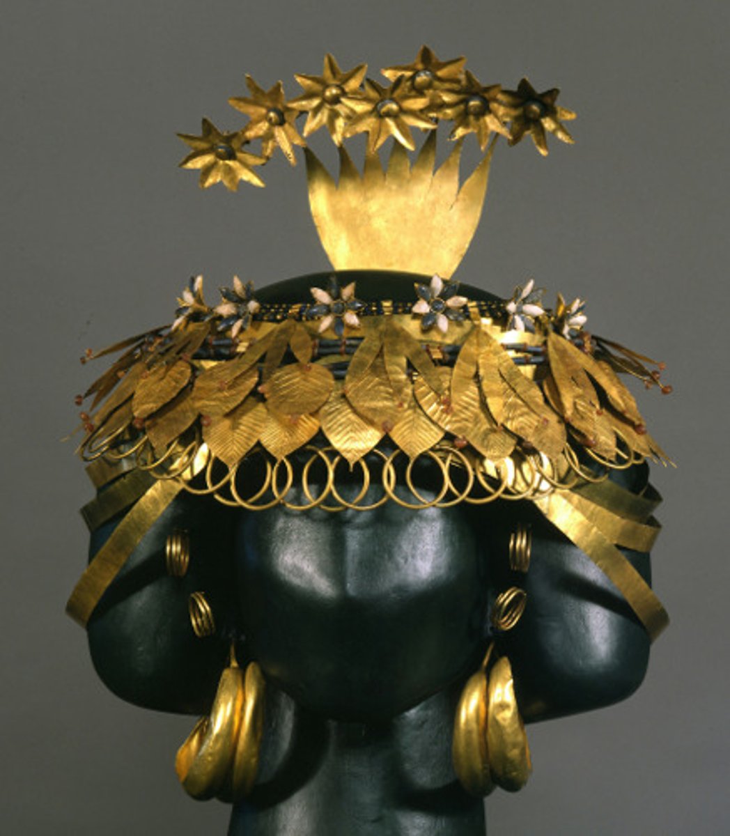 <p>A lavish gold headdress (ca. 2550-2400 BCE) buried with Queen Puabi in Ur's Royal Cemetery.</p>