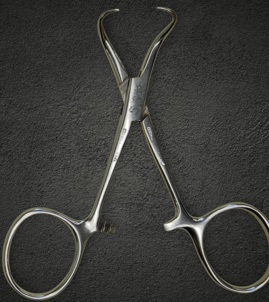 <p>BACKHAUS penetrating towel clamp</p>