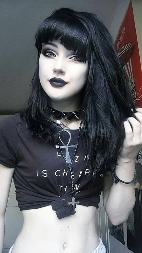 <p>Goth girls</p>