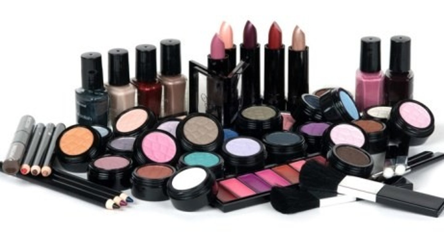 <p>makeup</p>