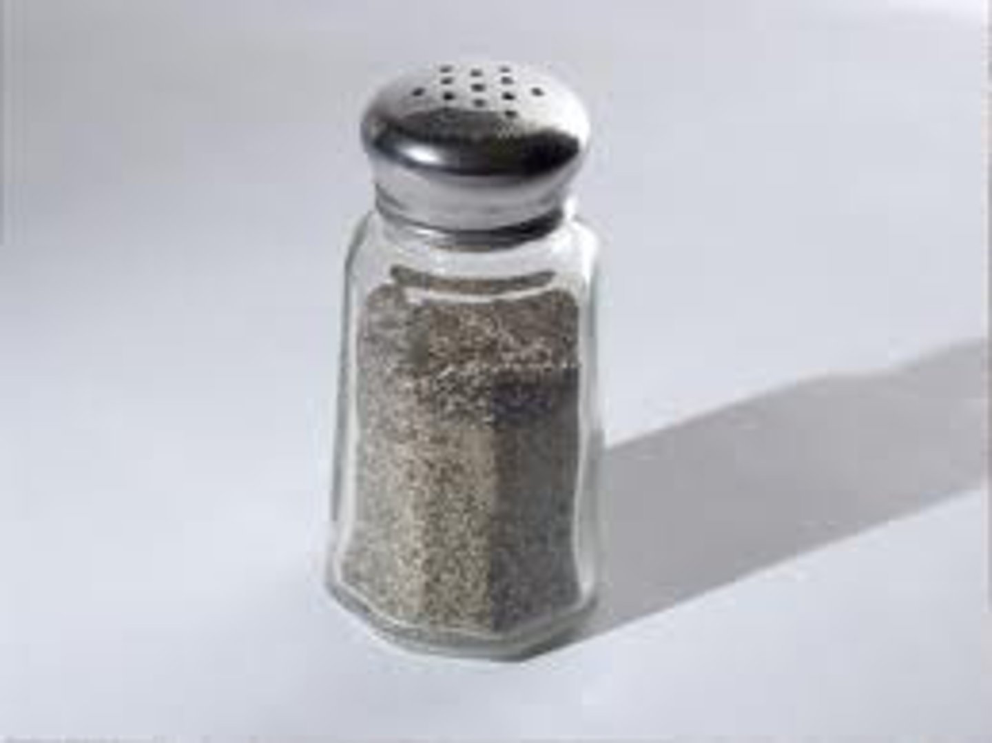 <p>saleiro de pimenta</p>