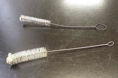 <p>Used to clean teset tubes and graduated cylinders. Forcing a large brush into a small test tube will often break the tube</p>