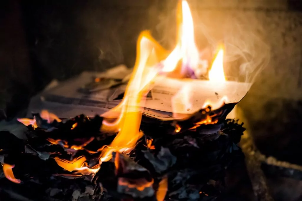 <p>Jimmy Cross burned the picture of Martha so that he could try to stop himself from thinking about her and focus on the war.</p>