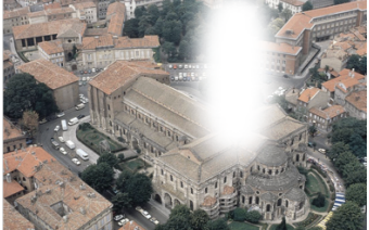 <ul><li><p>Major Romanesque pilgrimage church on the route to Santiago de Compostela.</p></li><li><p>Built with stone vaults to prevent fire and enhance acoustics.</p></li><li><p>Features a Latin cross plan with radiating chapels for relics.</p></li><li><p>Notable for its massive piers, barrel vaults, and rounded arches.</p></li><li><p>Demonstrates the Romanesque style’s emphasis on solidity and monumentality.</p></li></ul><p></p>