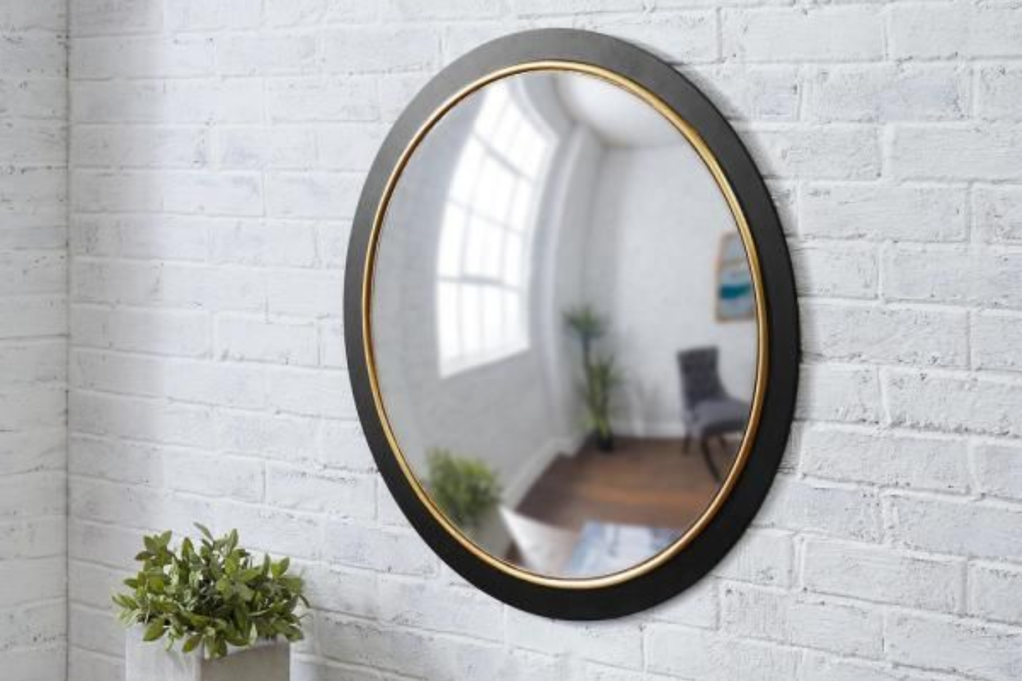 <p>Mirror / eyeglasses</p>
