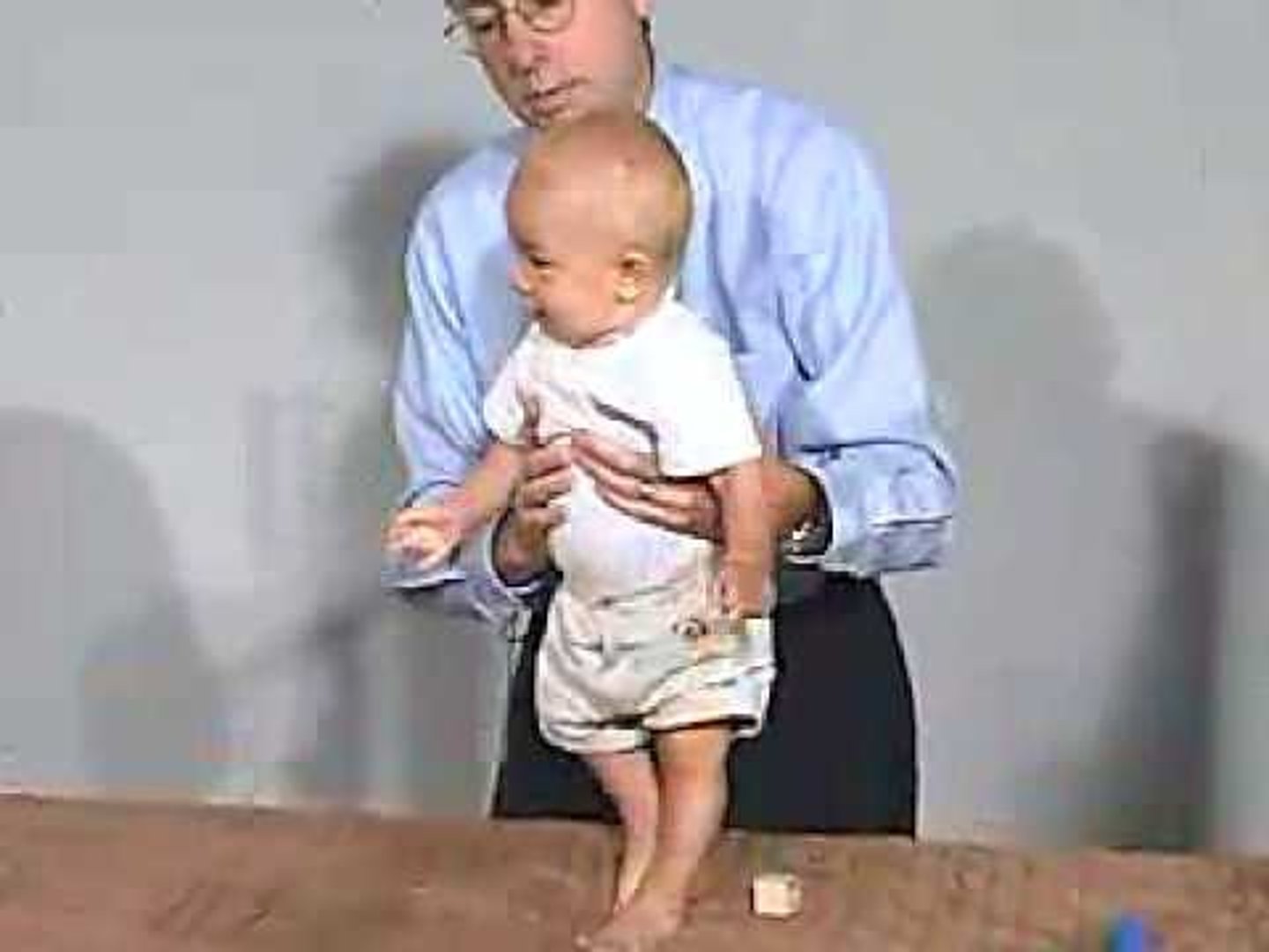 <p>Stim: contact to ball of the foot in upright standing posture</p><p>Response: rigid extension of LE with ankle PF and inversions, toes clawing and hip IR</p><p>Onset: birth</p><p>Integration: 6 mo</p><p>Variations:</p><p>-CP= adductor spasticity</p><p>-hemiplegia pt, may produce hip ABD</p><p>-ambulation will be disrupted by inability to DF to foot or properly move leg joints</p>