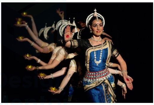 <p>Costume: </p><p>Wrapped in traditional style</p><p>Bright shades of red, orange or green</p><p>Silver Jewellery:</p><p>Tikka (forehead jewellery)</p><p>Allka (headpiece where tikka hangs)</p><p>Wasit Belt</p>