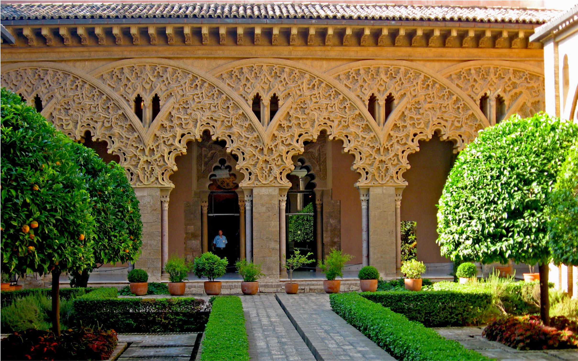 <p>Aljaferia, Zaragoza (Spain), 1050-1100 CE</p>