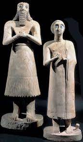 2.14 Statues of votive figures, from the Square Temple at Eshnunna