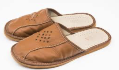 <p>slippers</p>