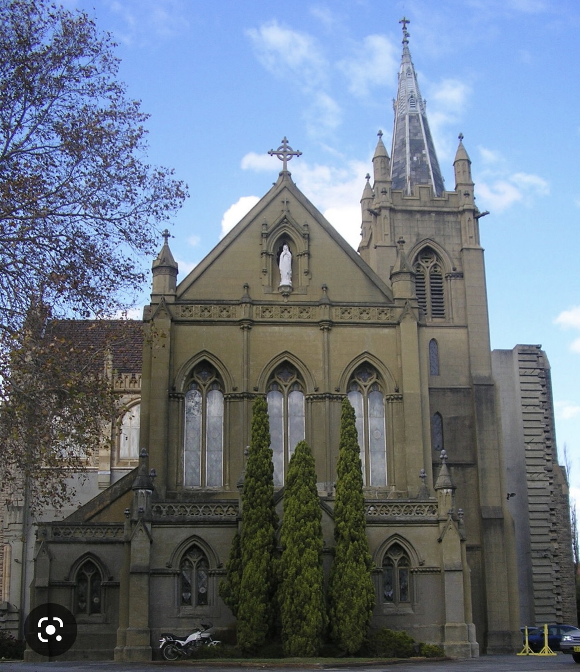 what religion does this image reflect 