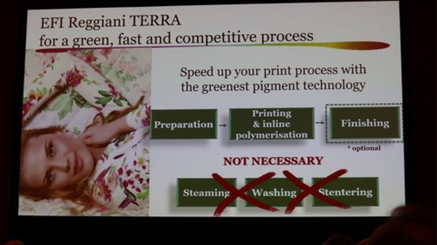 <p>High-speed production with water-based inks.</p>