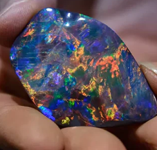 <p>quartz varieties- opal silicates </p>