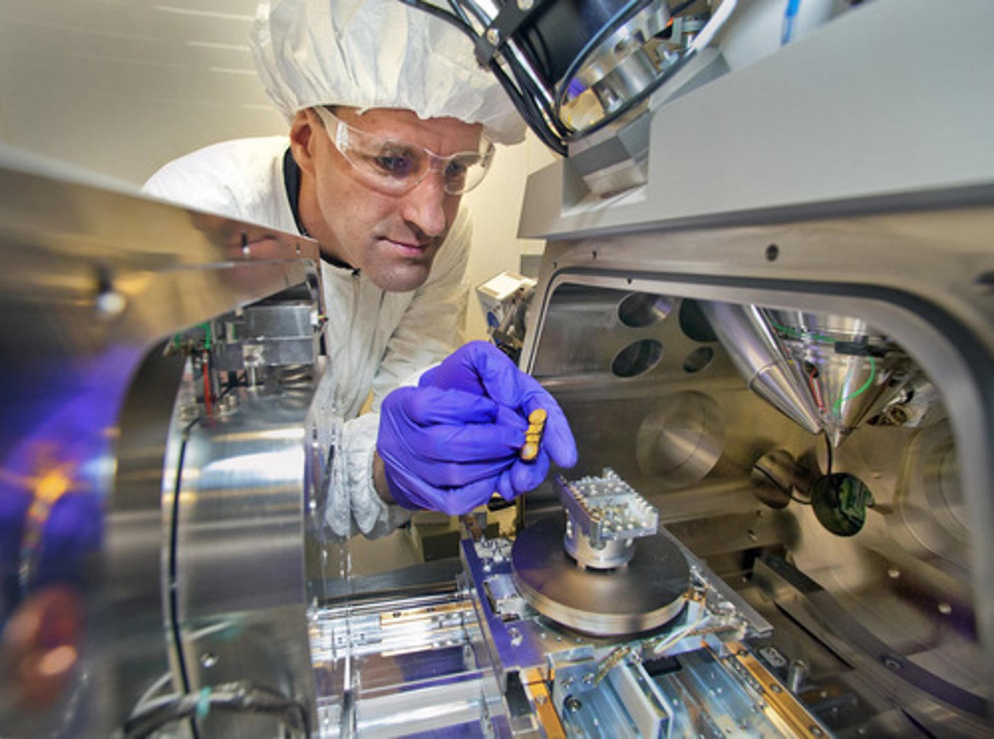<p>the science of designing, producing, and using devices and systems by manipulating atoms and molecules at the nanoscale</p>
