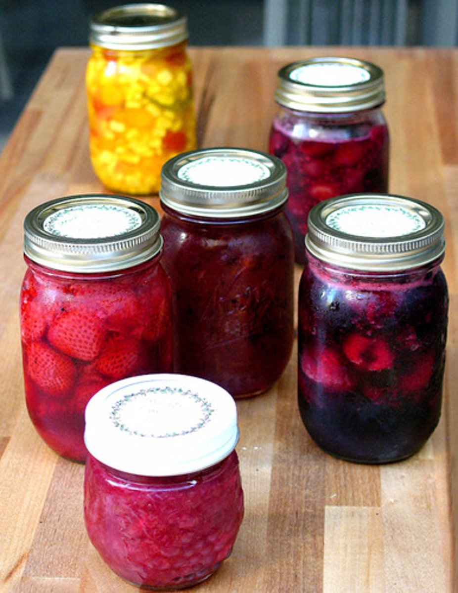 <p>консерванти</p>