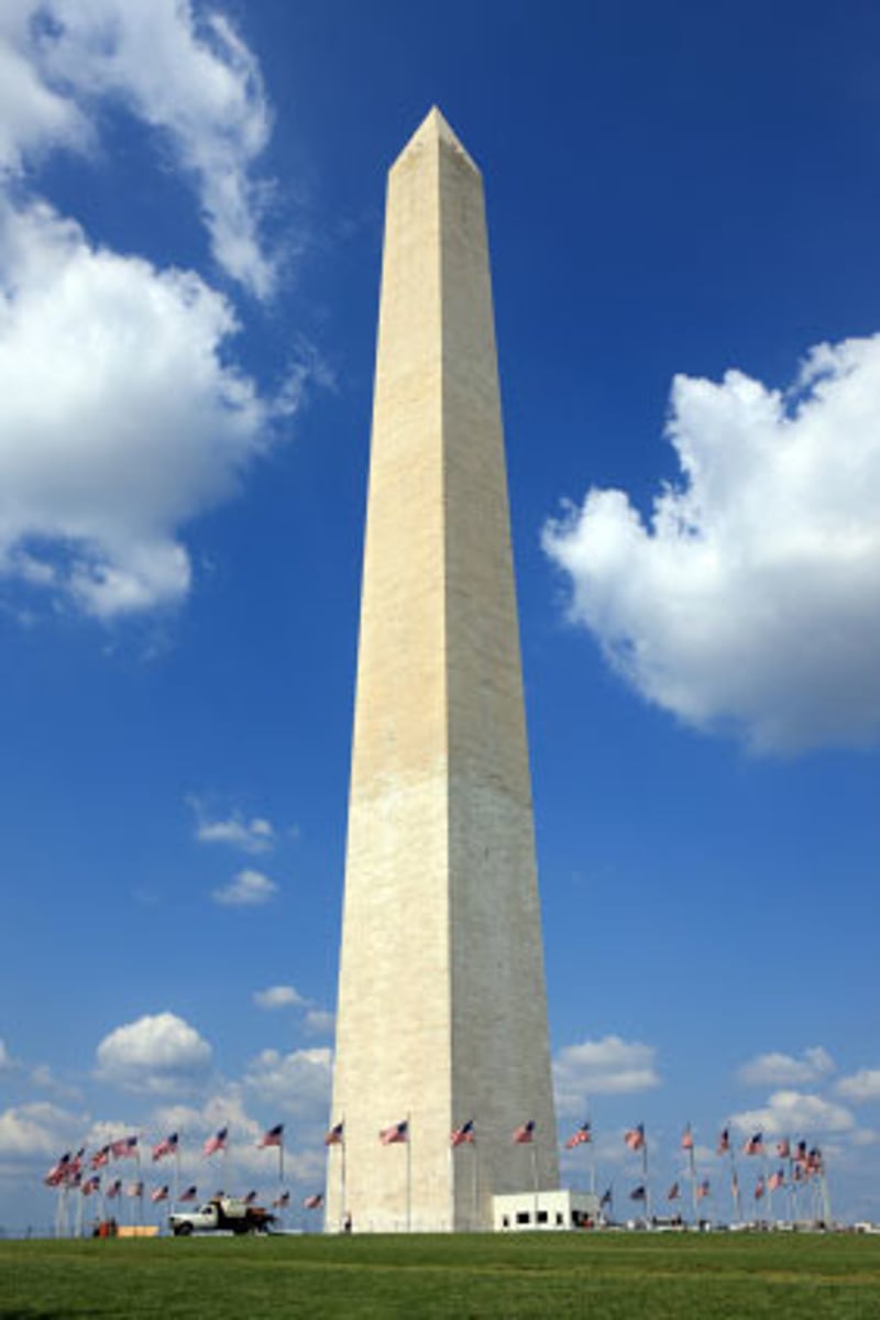 <p>monument, landmark</p>