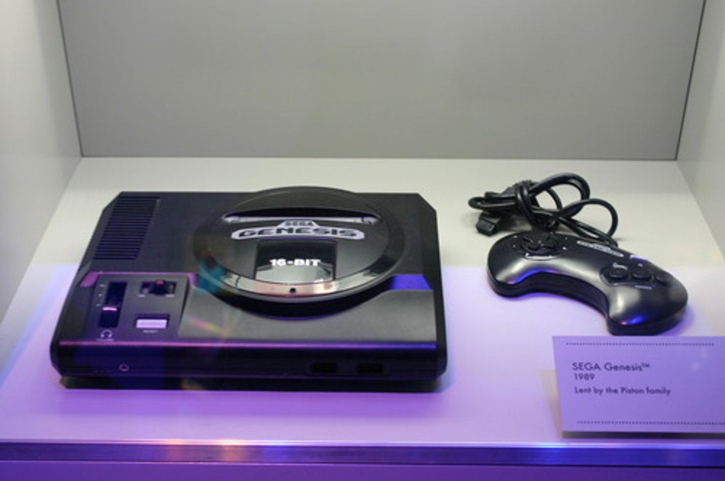 <p>video game console</p>