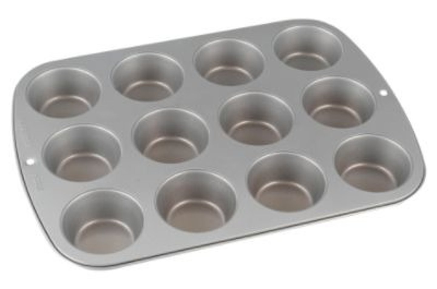 <p>Small, round cups or molds used to make muffins, cupcakes, or other small baked goods.</p>