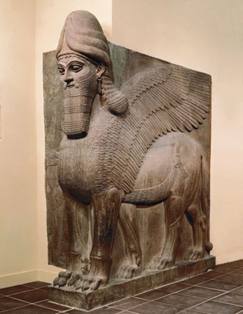 <p>Iraq, 721-705 BC. Assyrian royal complexes guarded by lamassu, such as this one from the citadel of Sargon II. Front view in rest and side view in motion. Monster man-headed winged bulls.</p>