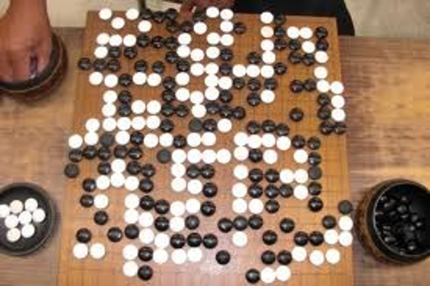 <p>Japanese game GO</p>