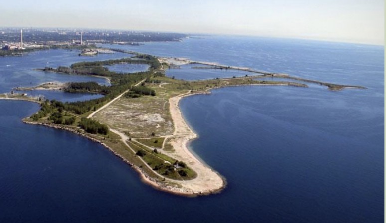 <p><span><span>Right vs left of Tommy Thompson</span></span></p>