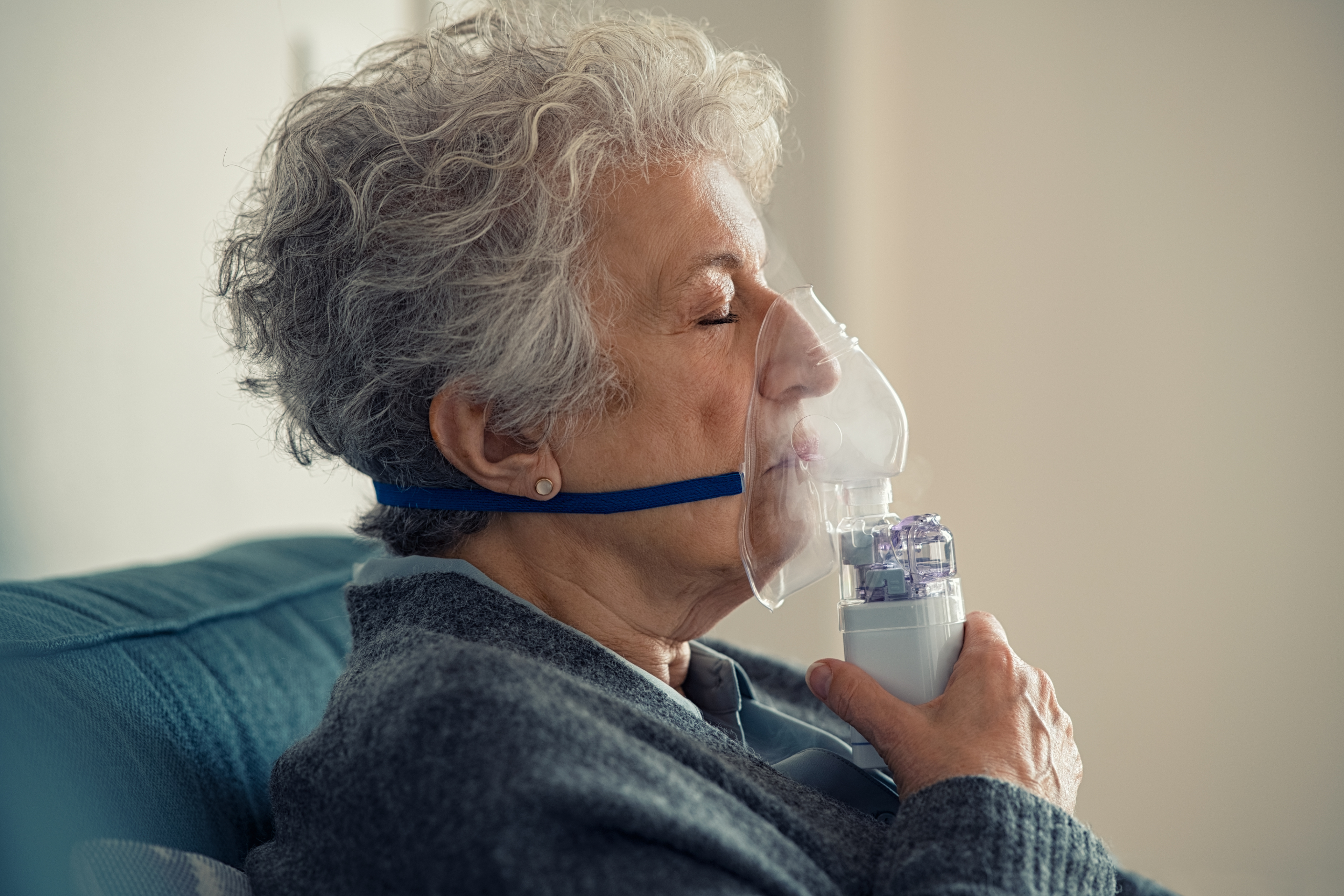 <p>how should a nebulizer be cared for after use?</p>