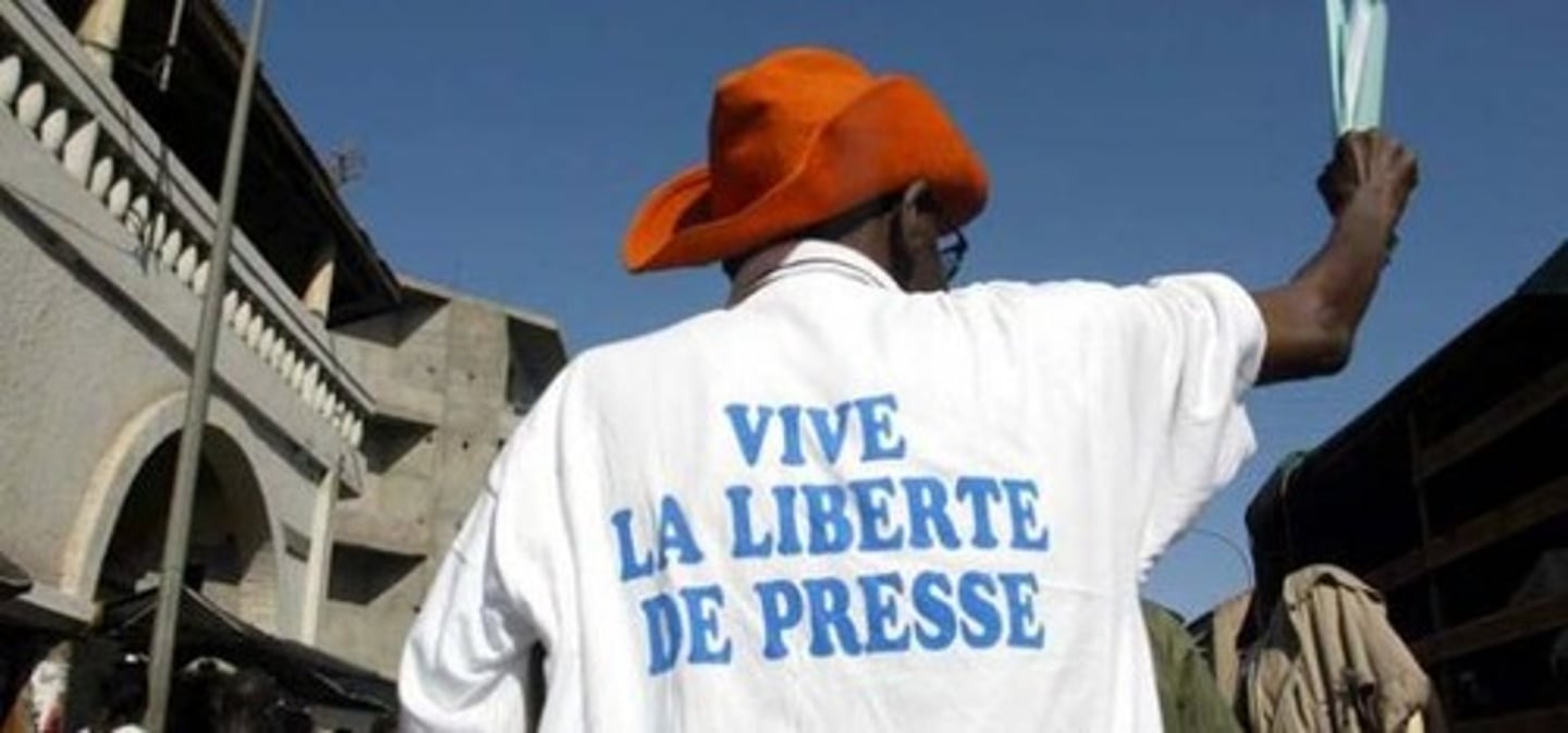 <p>Le droit fondamental des médias à informer sans entraves et à être protégés de la censure.</p>