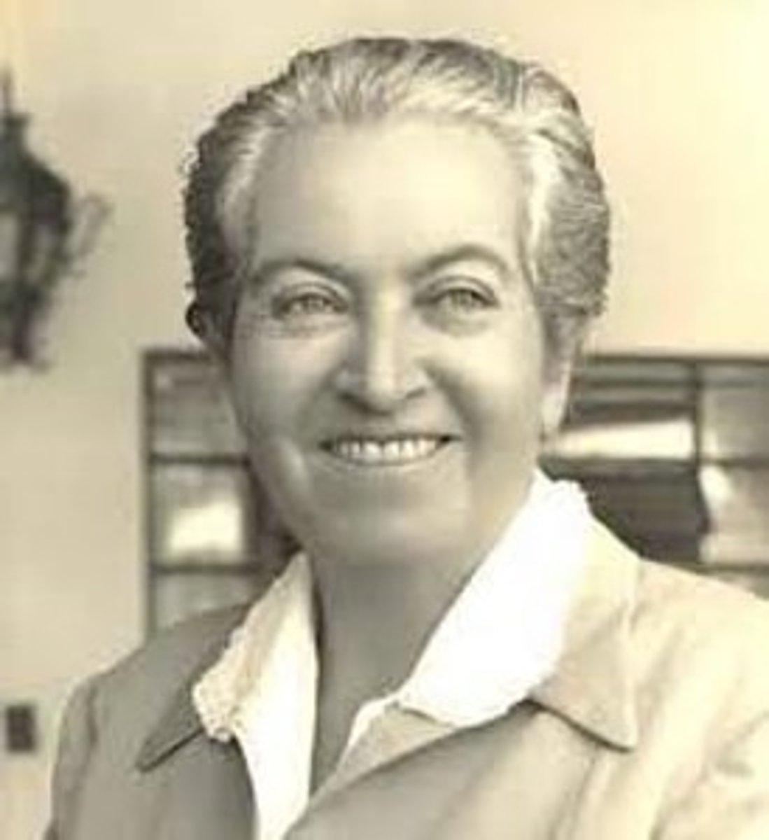 <p>First person in Latin America to win the Literature Nobel Prize (1945). Chilean poet-diplomat, journalist and educator.</p>