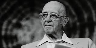 <p><span>Carl Rogers</span></p>