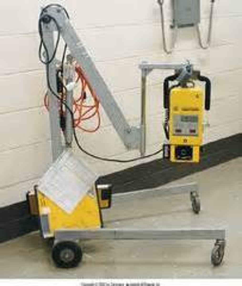 <p>x-ray machine that can be moved from rooms</p>