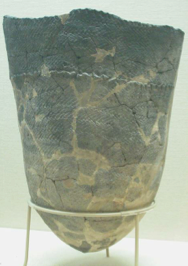 <p><span style="font-family: &quot;Times New Roman&quot;, serif">Jar Period: Early Jomon Period Material: Rope-pattern earthenware</span></p>