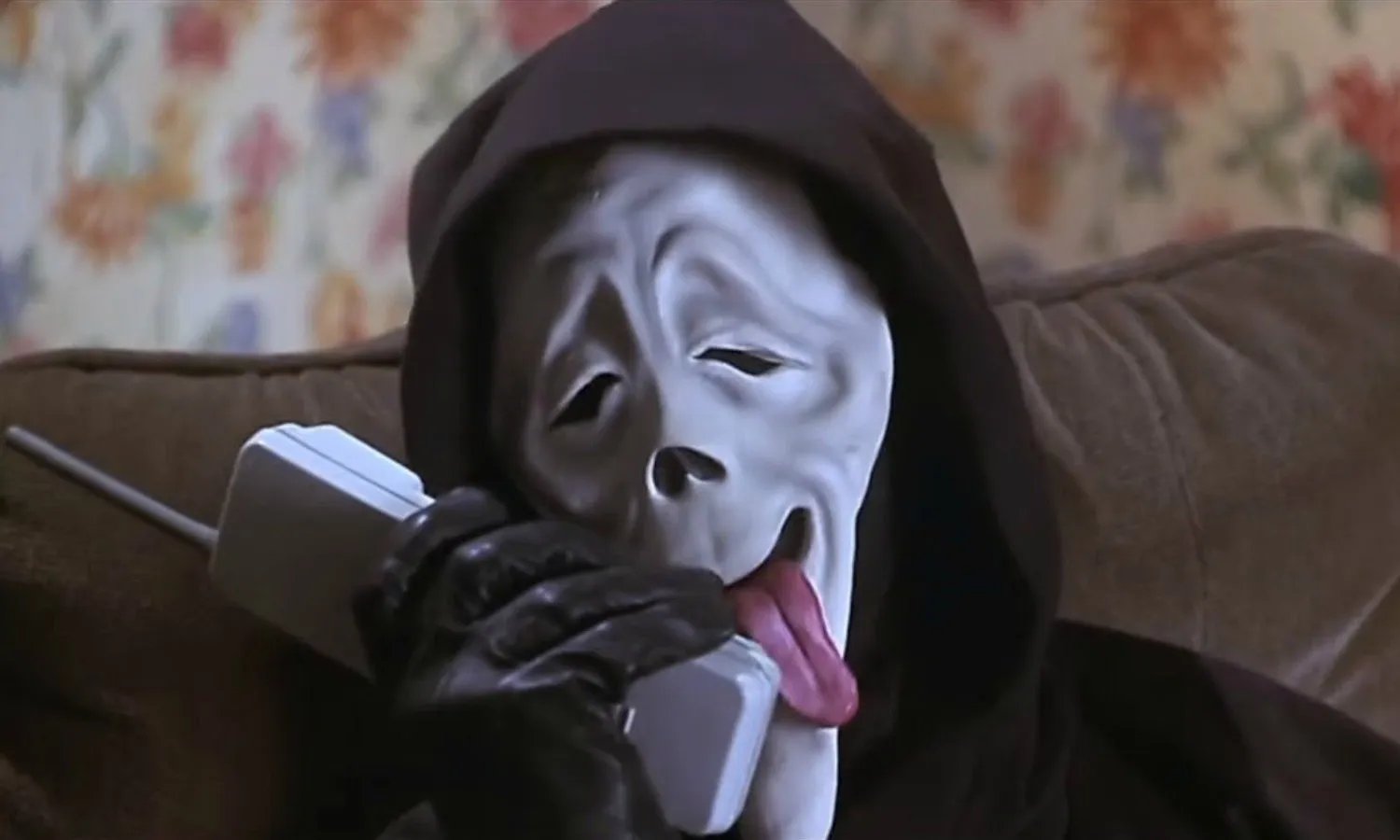 <p>この映画は怖いです。</p><p>This movie is scary.</p><p>Word for “scary”?</p>