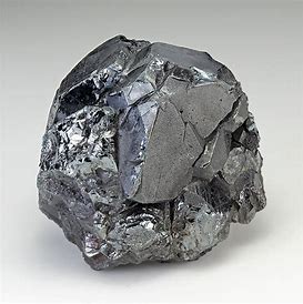 metallic, brown streak, fracture