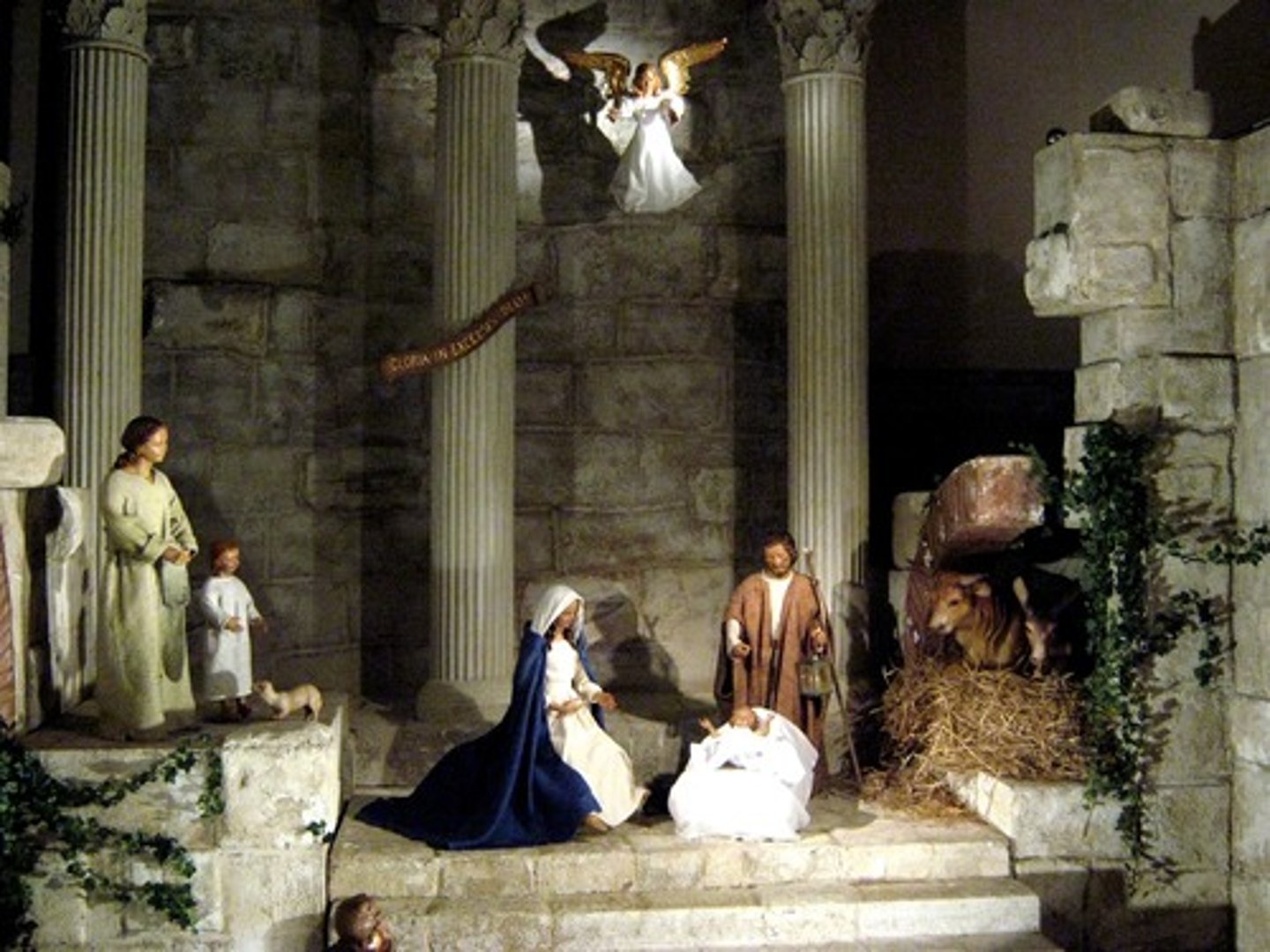 <p>sự ra đời</p>