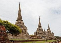 <p>"Temple of the Holy, Splendid Omniscient") was the holiest temple on the site of the old Royal Palace in Thailand's ancient capital of Ayutthaya until the city was completely destroyed by the Burmese in 1767, during the Burmese–Siamese War.</p>