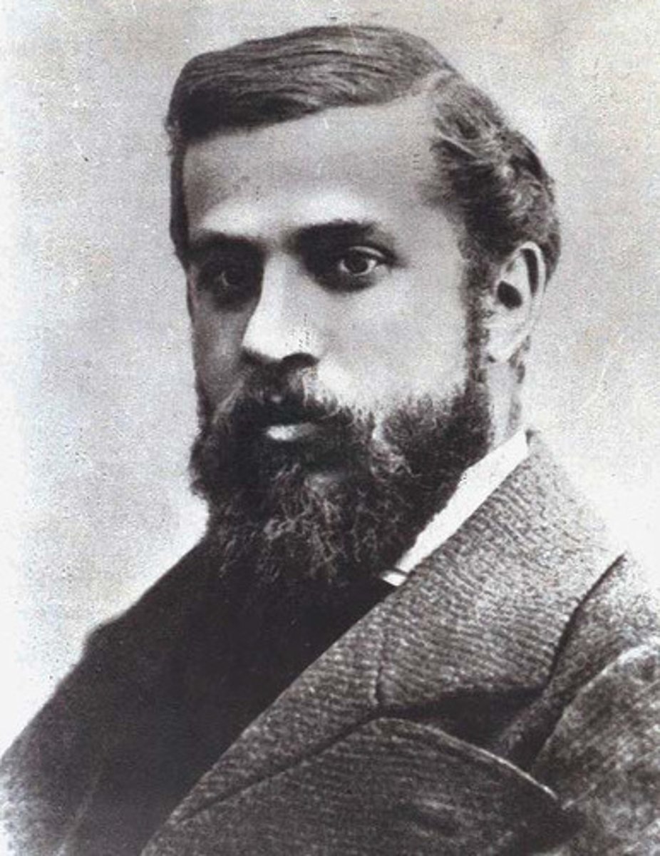 <p>Spanish Catalan-Modernist "Modernisme" Architect</p>