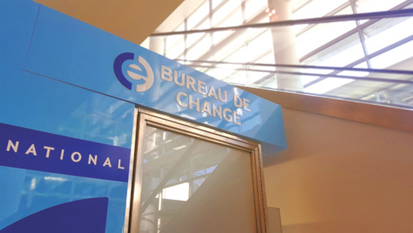 <p>bureau de change</p>