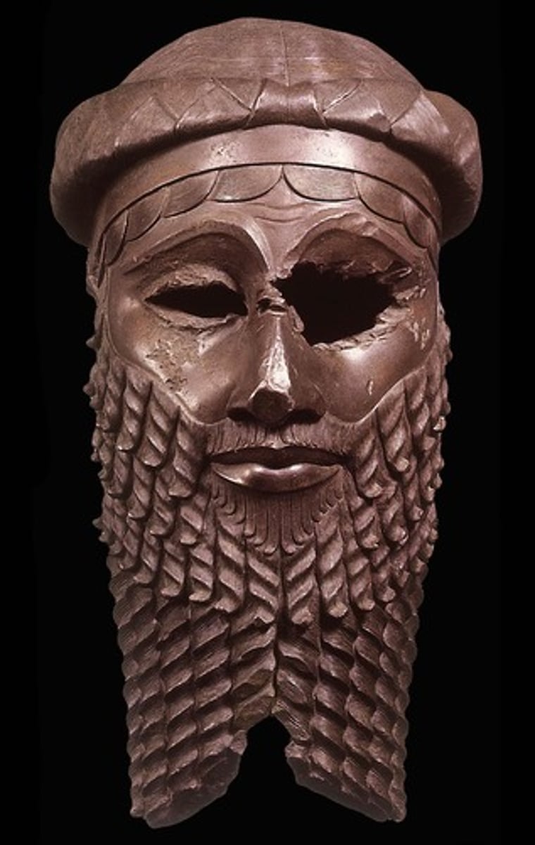 <p>Ninevah, Iraq, Akkadian, 2300-2150 BC. Made of copper. Beard represents high status. Damage from enemies. Could be Sargon.</p>