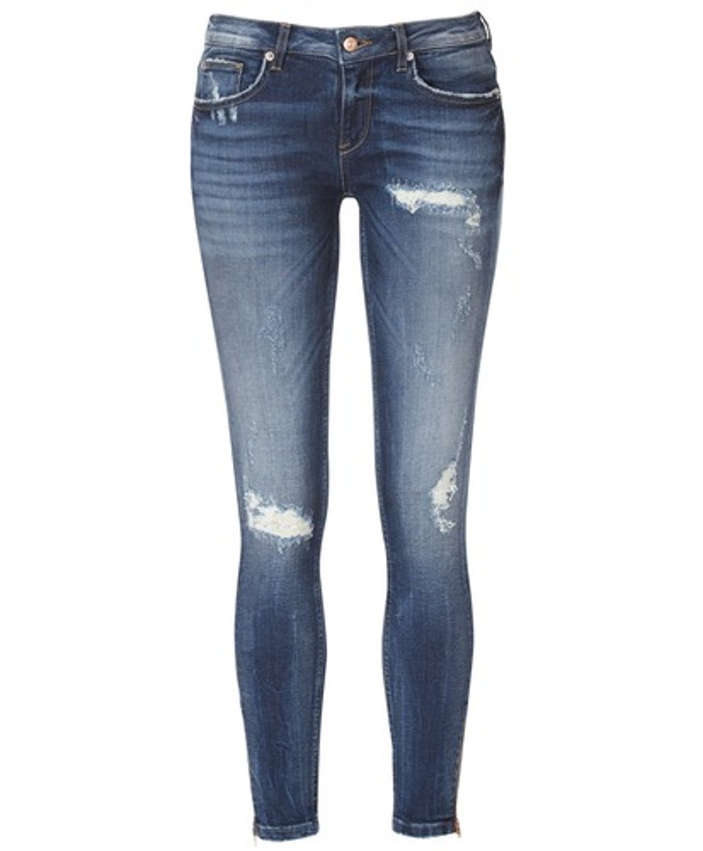 <p>jeans</p>