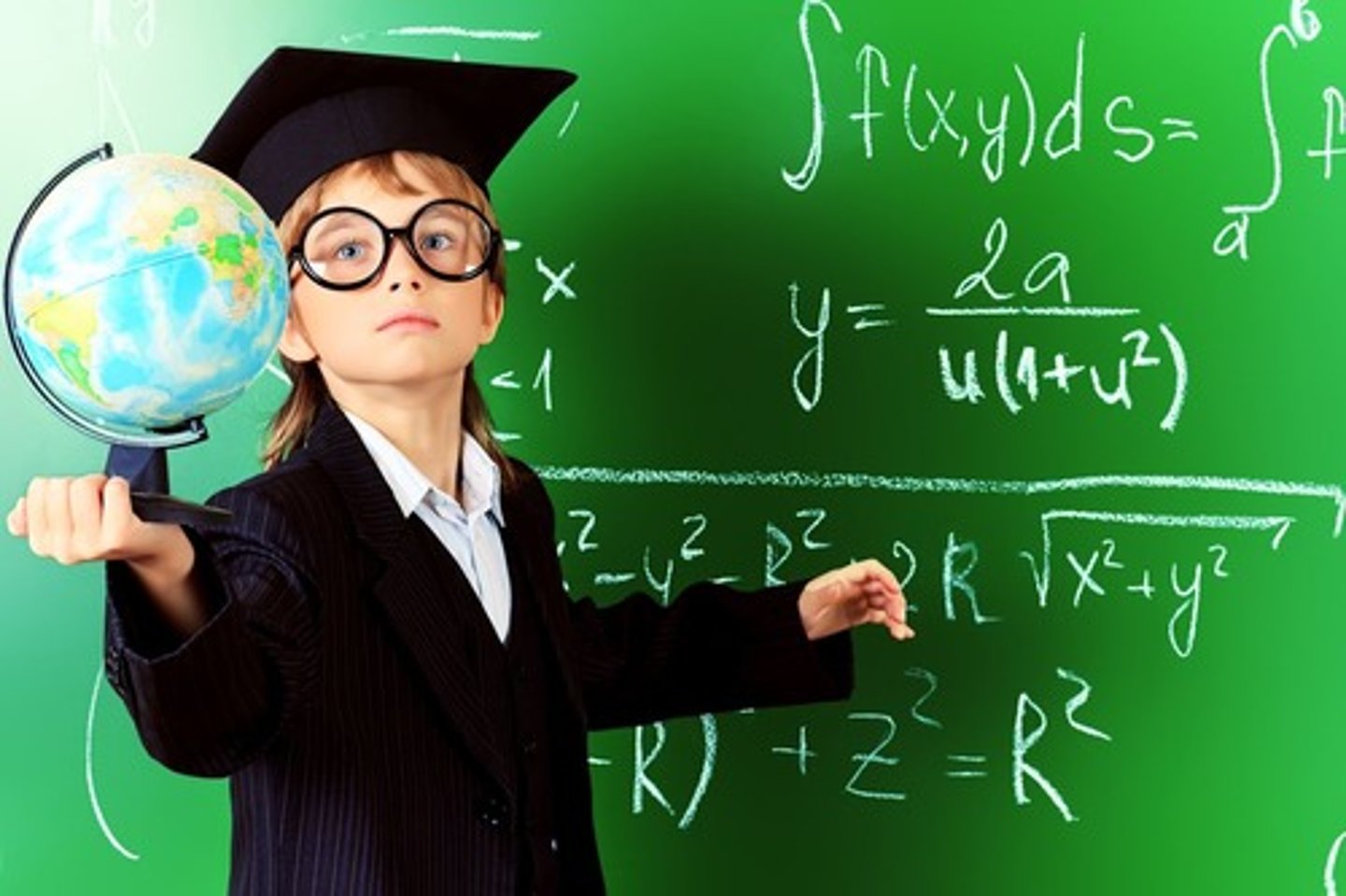 <p>одаренный</p>