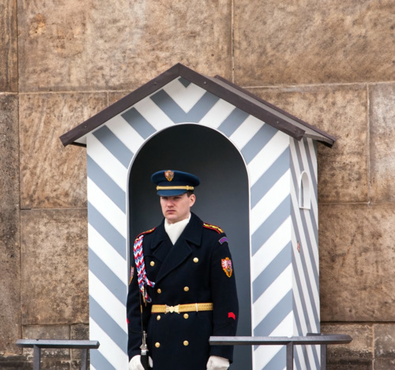 <p>bất động. Ex: He stood _____ while others panicked around him.</p>