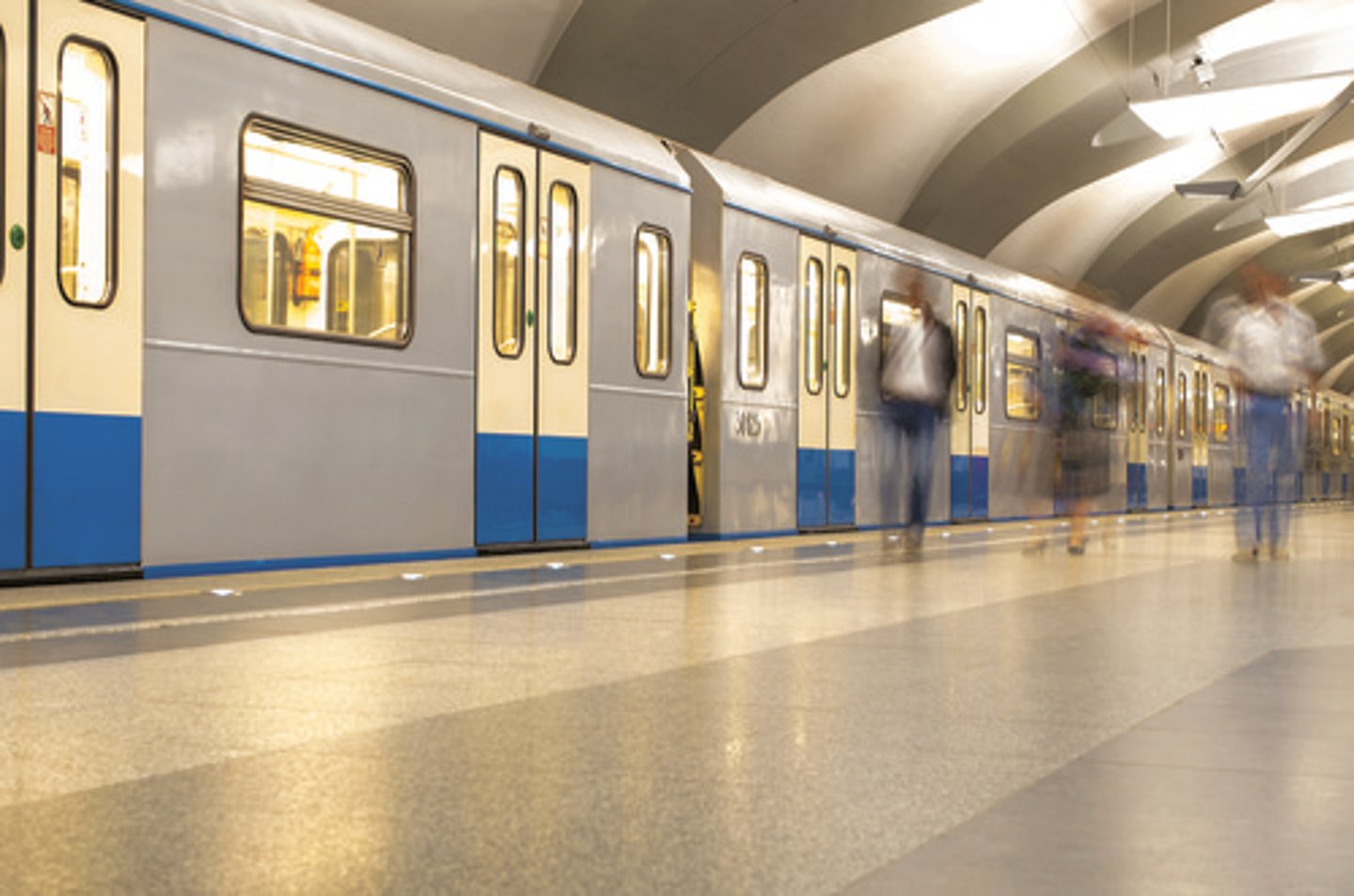 <p>metro</p>
