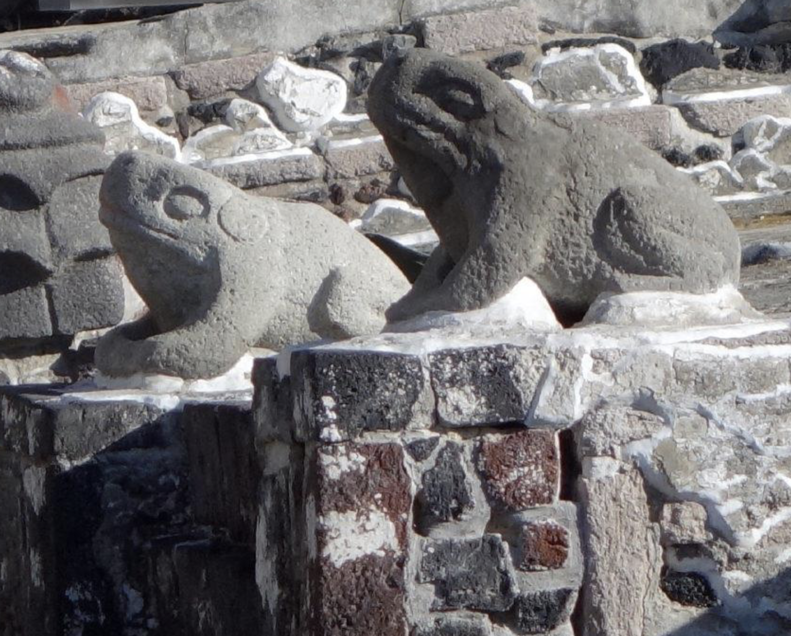 <p>Aztec, <span>Altar of the Frogs at Temple to Tlaloc, Templo Mayor, Tenochtitlan</span></p>