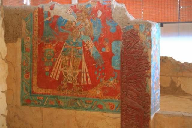 <p>title</p>